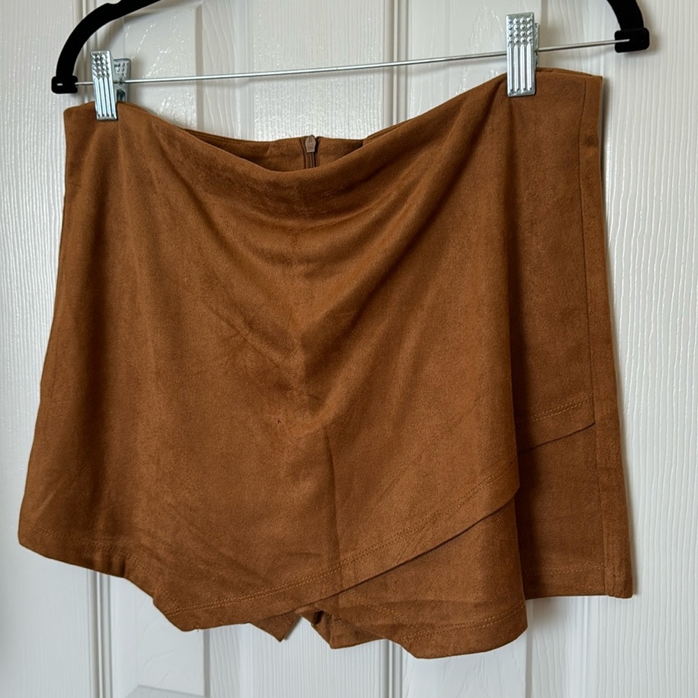 Skort